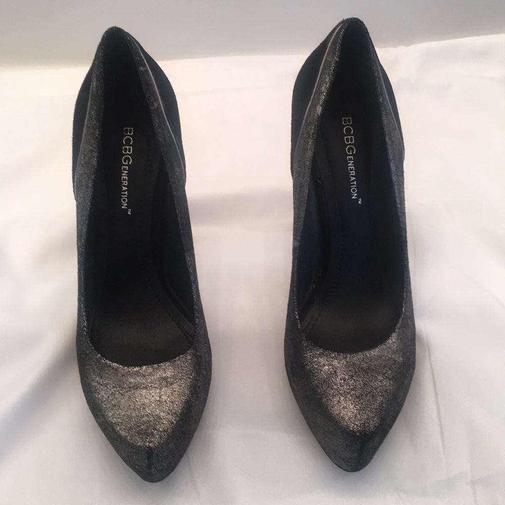 BCBG pump heels